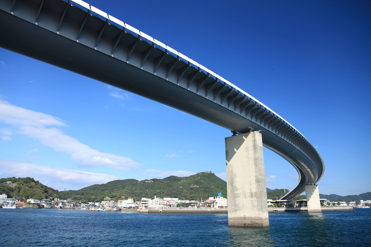 熊本の牛深ハイヤ大橋の写真